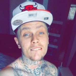 Meet your Posher, Cory